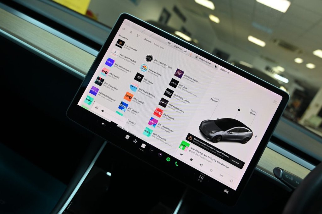 Used Tesla Model 3 2020 for sale - 77307410: Photo 13