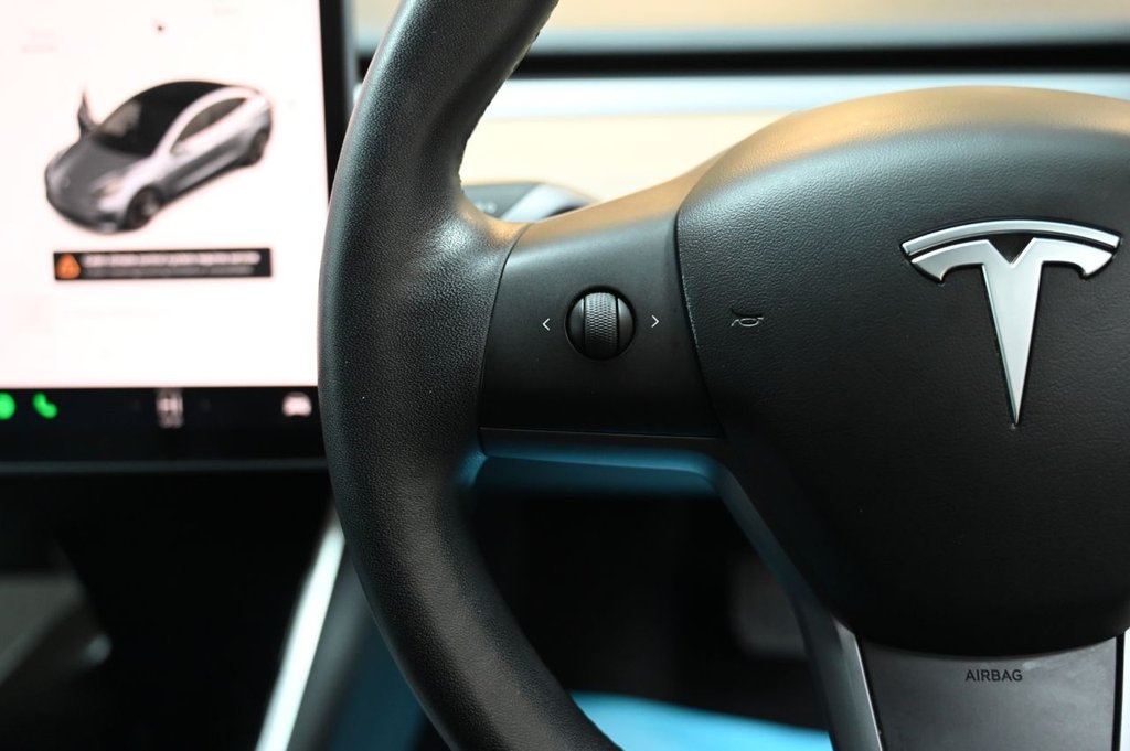 Used Tesla Model 3 2020 for sale - 77307410: Photo 16