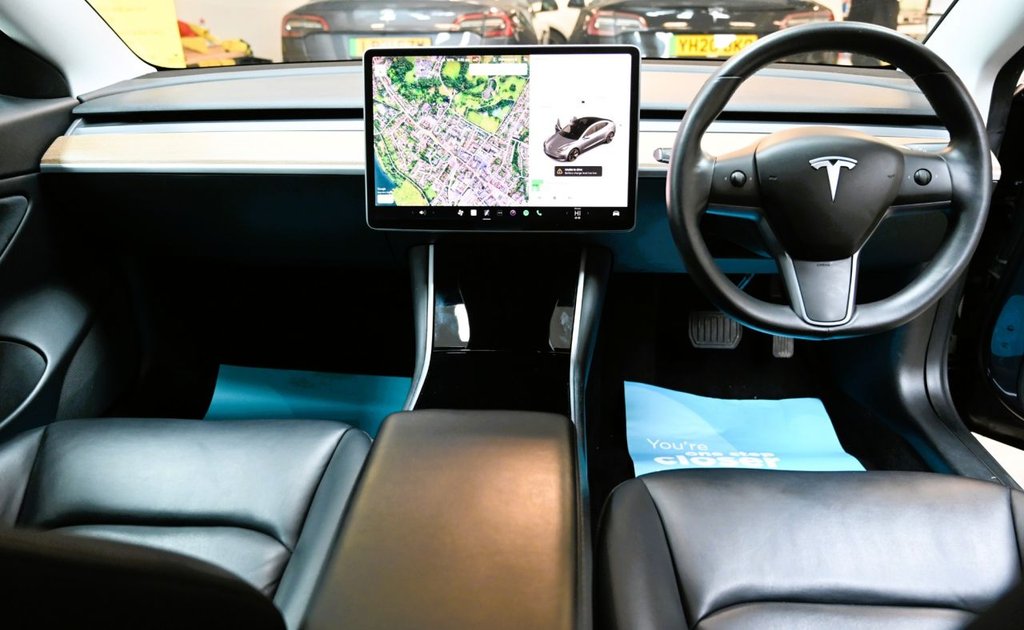 Used Tesla Model 3 2020 for sale - 77307410: Photo 3