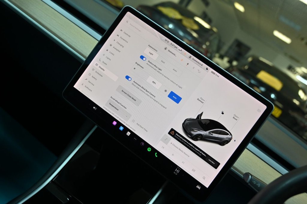 Used Tesla Model 3 2020 for sale - 77307410: Photo 8