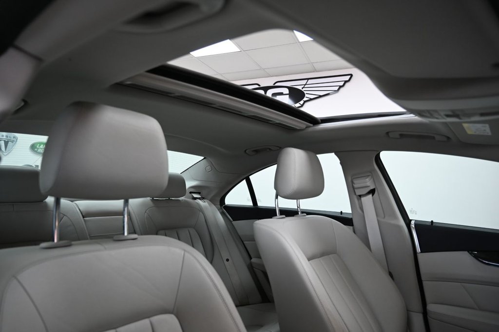 Used Mercedes-Benz CLS 2017 for sale - 76966290: Photo 5