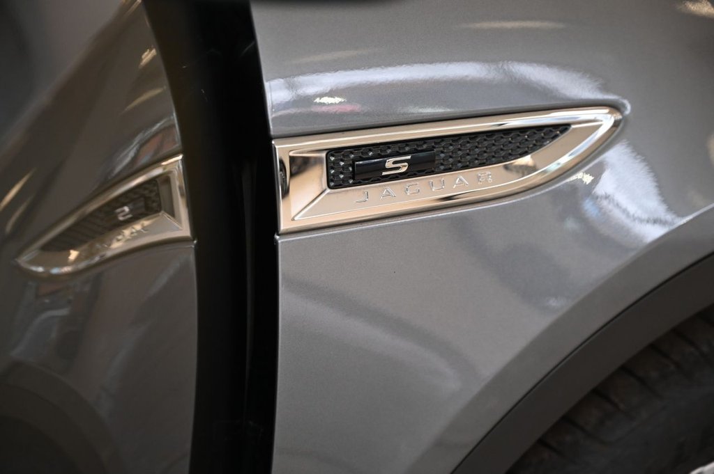 Used Jaguar E-Pace 2018 for sale - 78088343: Photo 16