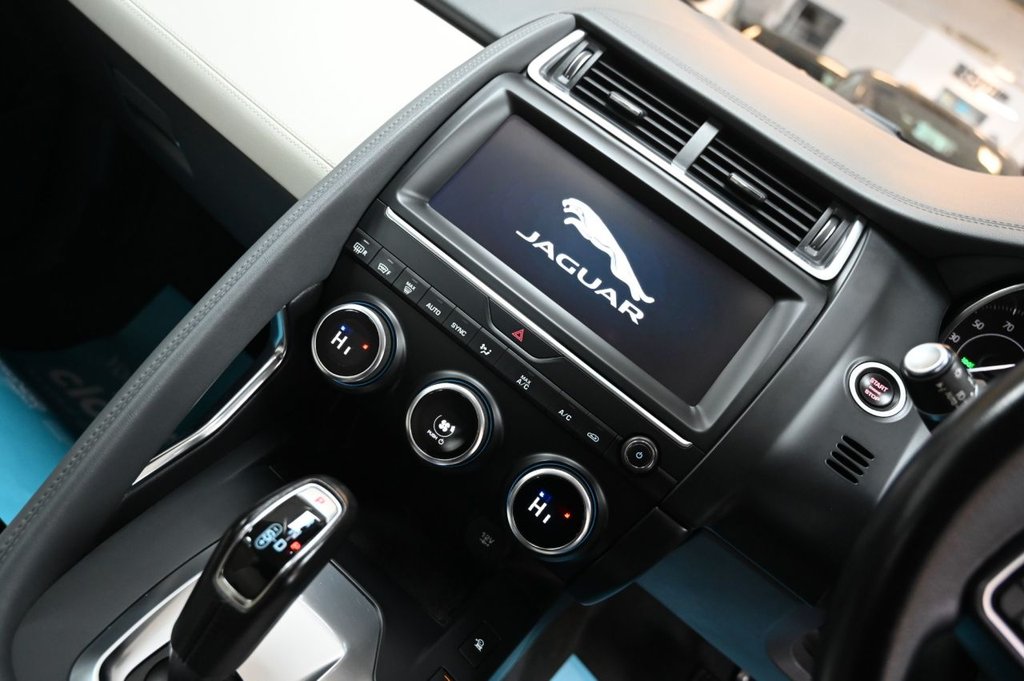 Used Jaguar E-Pace 2018 for sale - 78088343: Photo 32