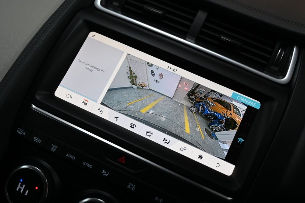 Used Jaguar E-Pace 2018 for sale - 78088343: Photo 6