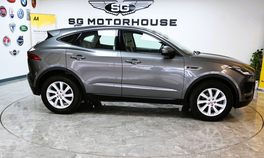 Used Jaguar E-Pace 2018 for sale - 78088343: Photo 7