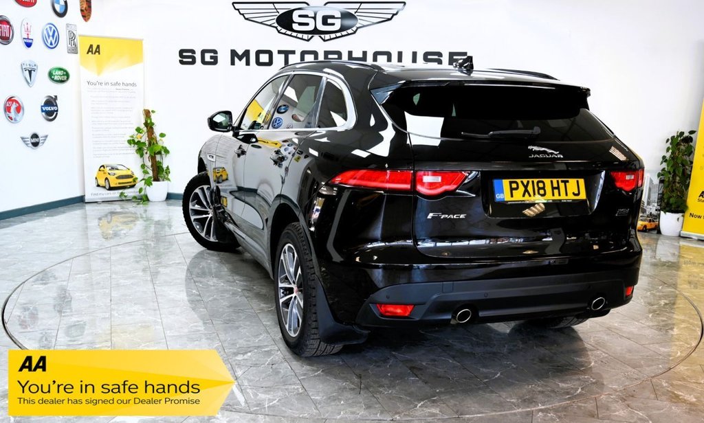 Used Jaguar F-Pace 2018 for sale - 77780781: Photo 2