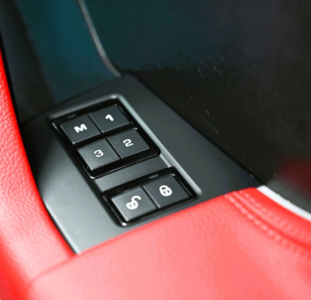 Used Jaguar F-Pace 2018 for sale - 77780781: Photo 25