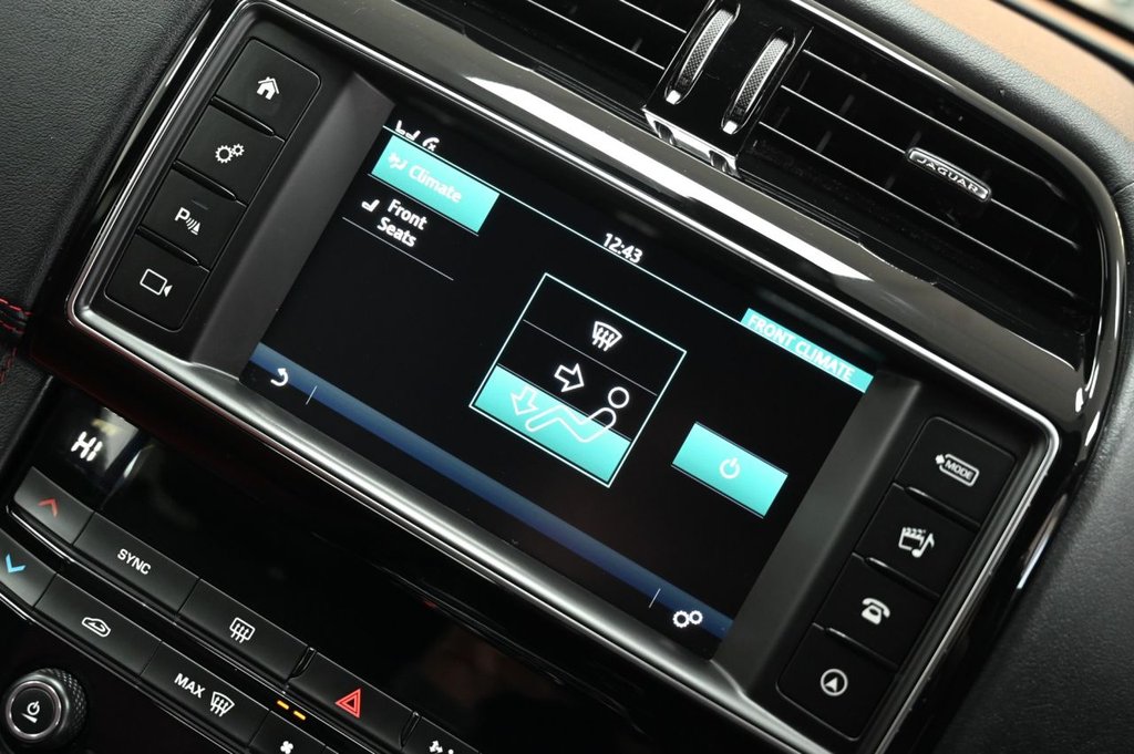 Used Jaguar F-Pace 2018 for sale - 77780781: Photo 27