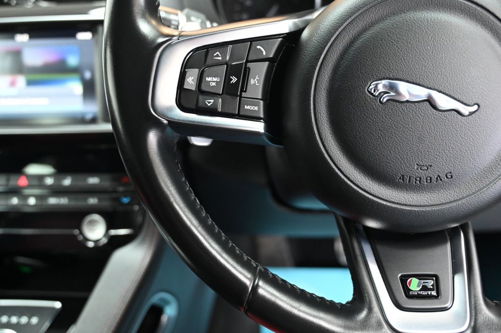 Used Jaguar F-Pace 2018 for sale - 77780781: Photo 30