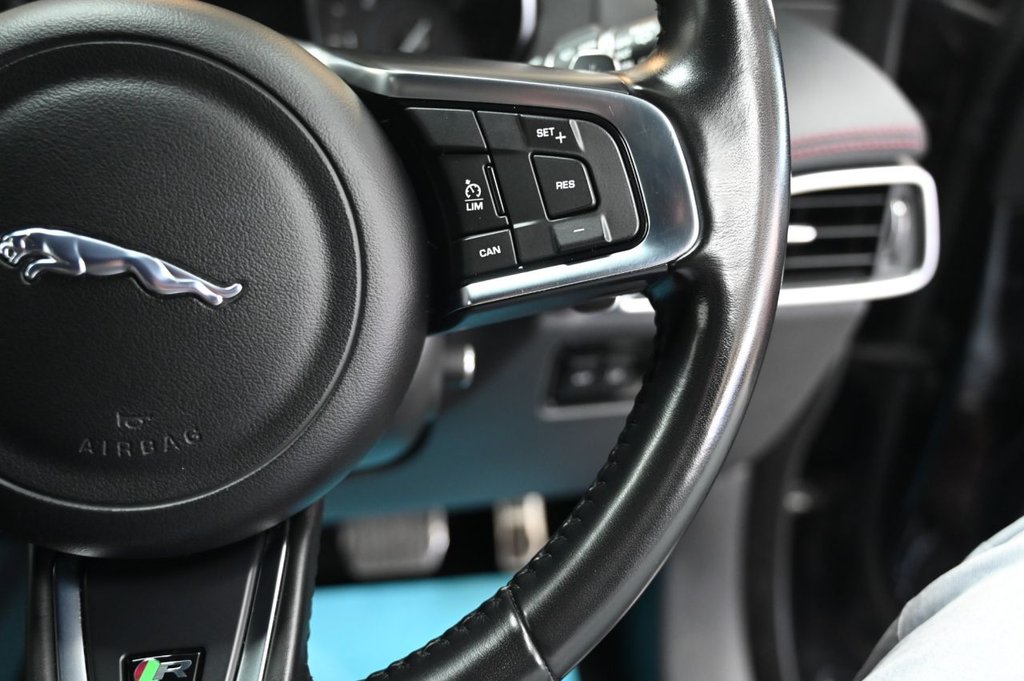 Used Jaguar F-Pace 2018 for sale - 77780781: Photo 31