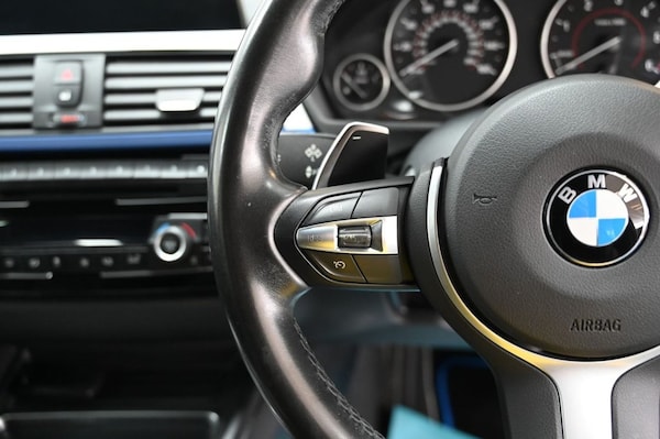 Used BMW 3 Series 2018 for sale - 76139902: Photo 25