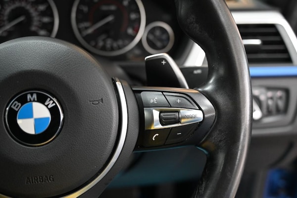Used BMW 3 Series 2018 for sale - 76139902: Photo 26