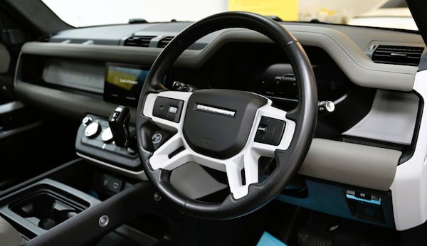 Used Land Rover Defender 2022 for sale - 76261444: Photo 19