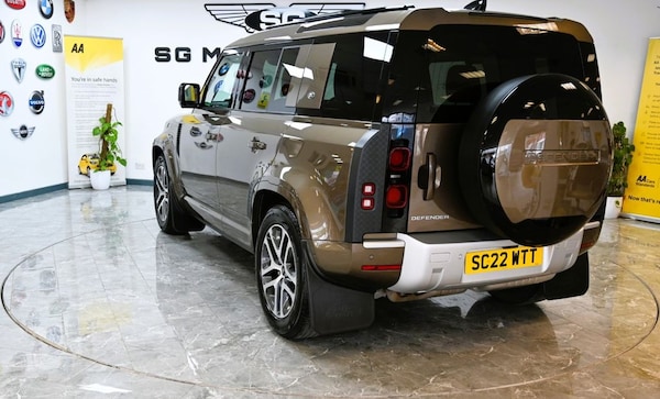 Used Land Rover Defender 2022 for sale - 76261444: Photo 34