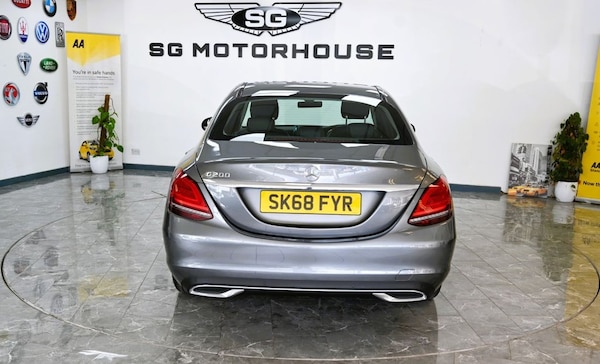 Used Mercedes-Benz C-Class 2018 for sale - 75679051: Photo 10