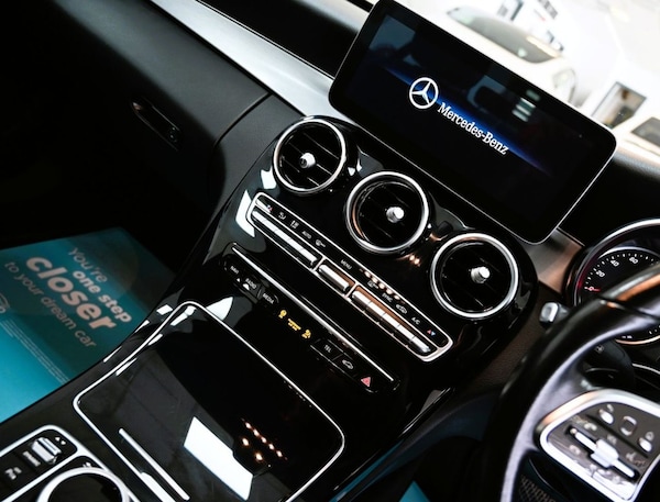 Used Mercedes-Benz C-Class 2018 for sale - 75679051: Photo 20