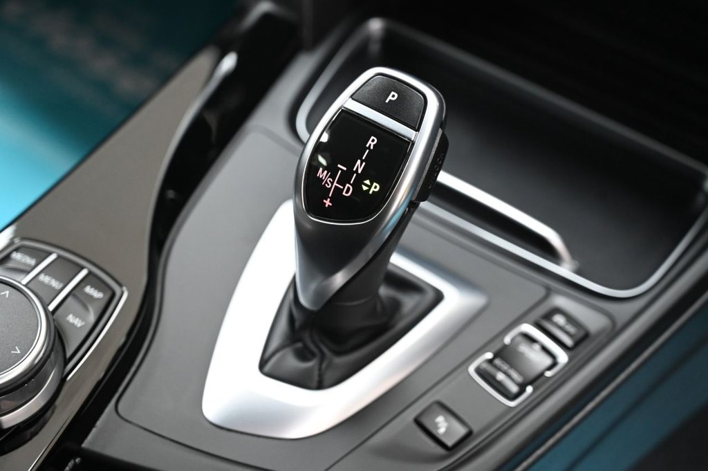 Used BMW 3 Series 2018 for sale - 76977419: Photo 15