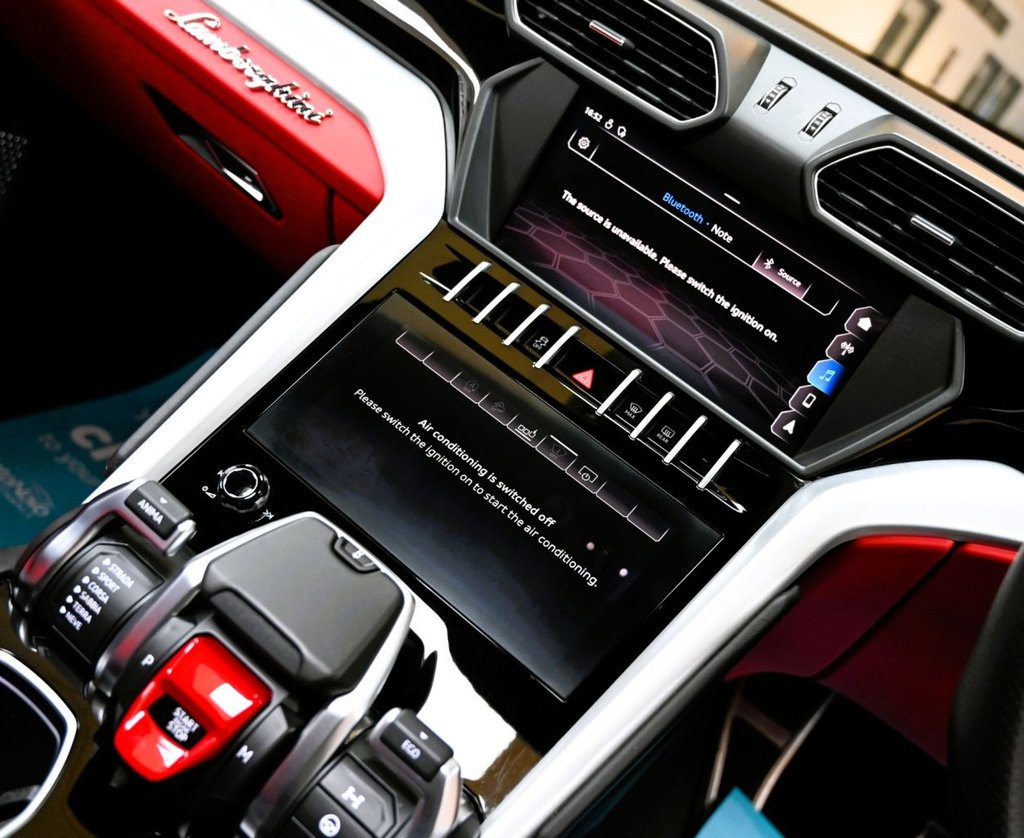 Used Lamborghini Urus 2019 for sale - 77734547: Photo 44