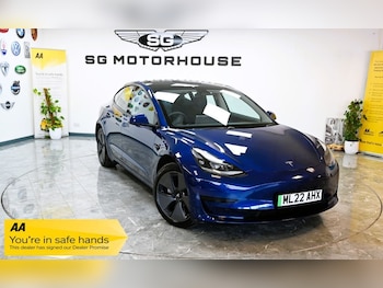 Tesla - Model 3