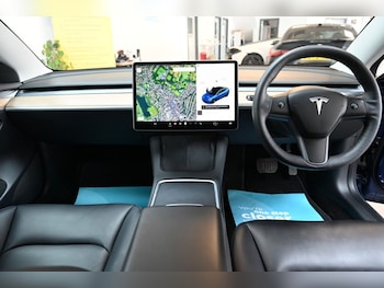 Used Tesla Model 3 2022 for sale - 76139898: Photo 3