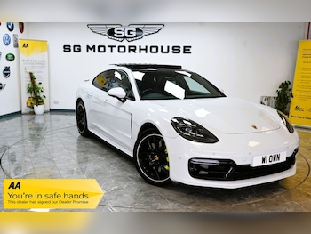 Porsche - Panamera