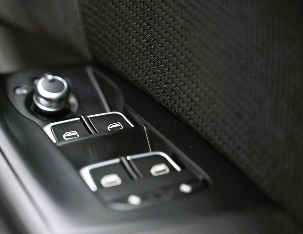 Used Audi Q3 2016 for sale - 76586607: Photo 24