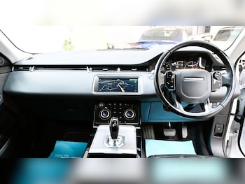 Used Land Rover Range Rover Evoque 2019 for sale - 77620912: Photo