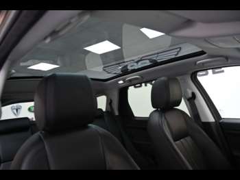 Used Land Rover Discovery Sport 2017 for sale - 75194932: Photo