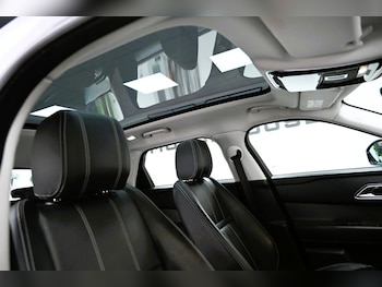 Used Land Rover Range Rover Velar 2018 for sale - 79567293: Photo