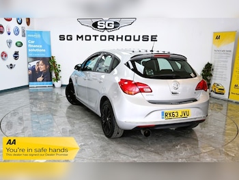 Used Vauxhall Astra 2013 for sale - 78677854: Photo