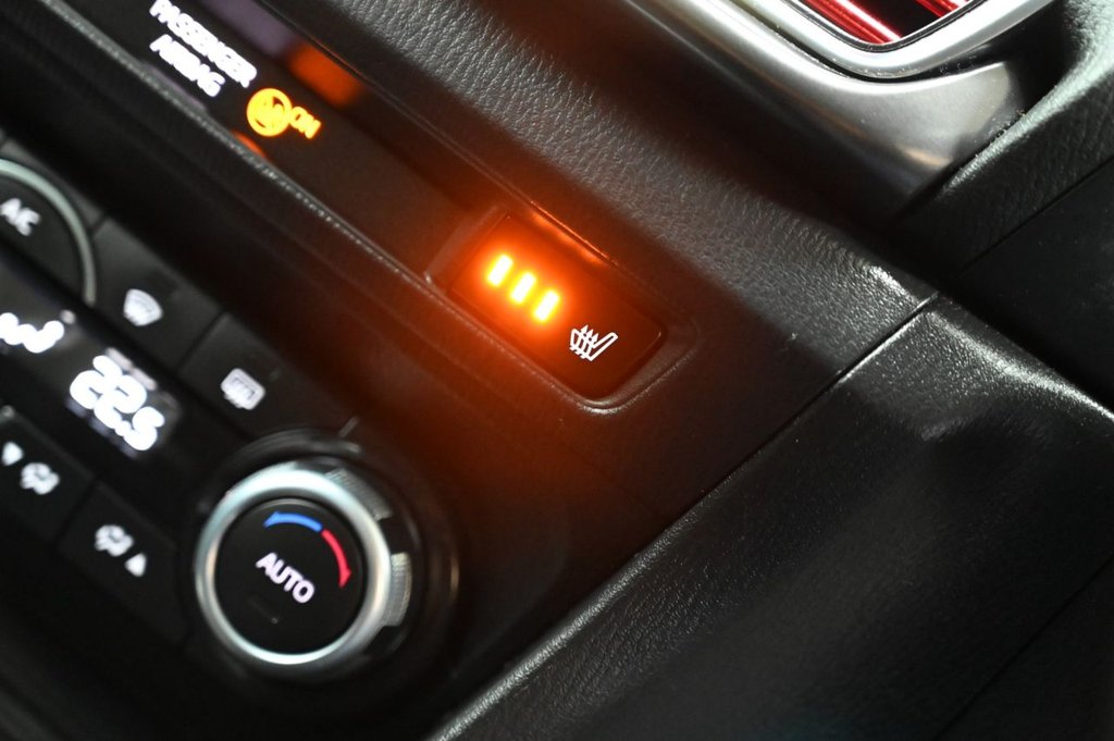 Used Mazda Mazda3 2018 for sale - 76900259: Photo 12