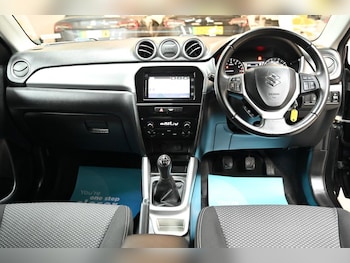 Used Suzuki Vitara 2015 for sale - 77427779: Photo