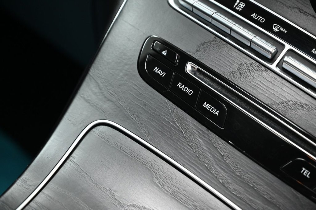 Used Mercedes-Benz GLC 2016 for sale - 76520381: Photo 17