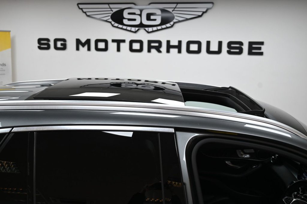 Used Mercedes-Benz GLC 2016 for sale - 76520381: Photo 3