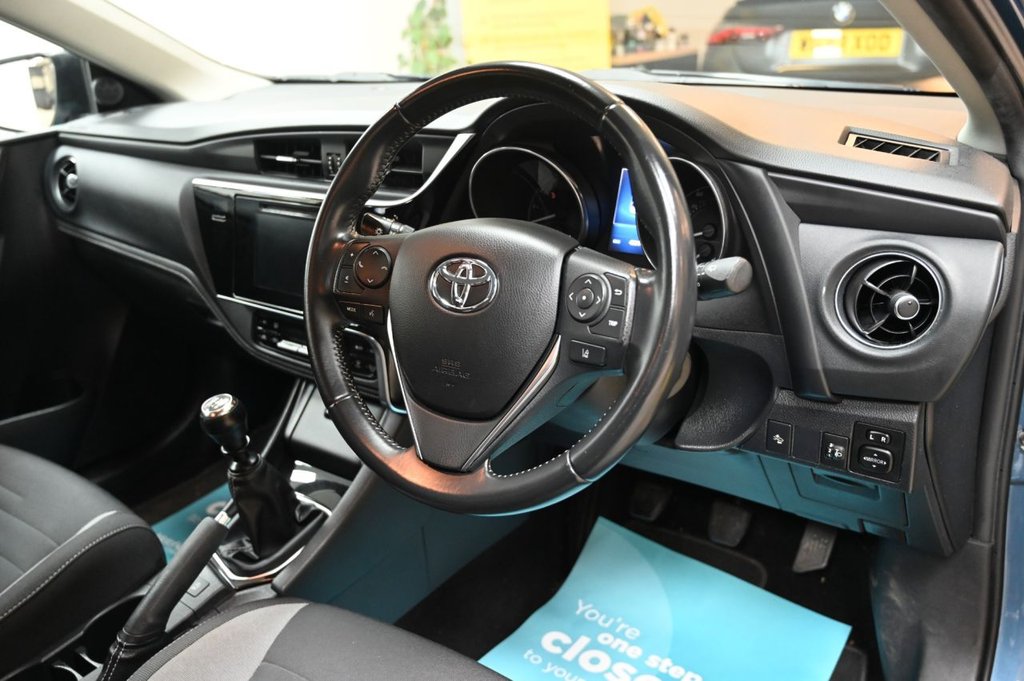 Used Toyota Auris 2016 for sale - 76559323: Photo 11