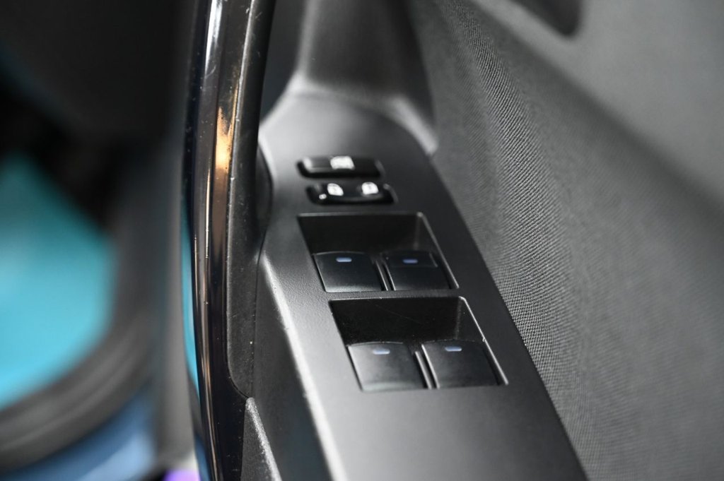 Used Toyota Auris 2016 for sale - 76559323: Photo 21