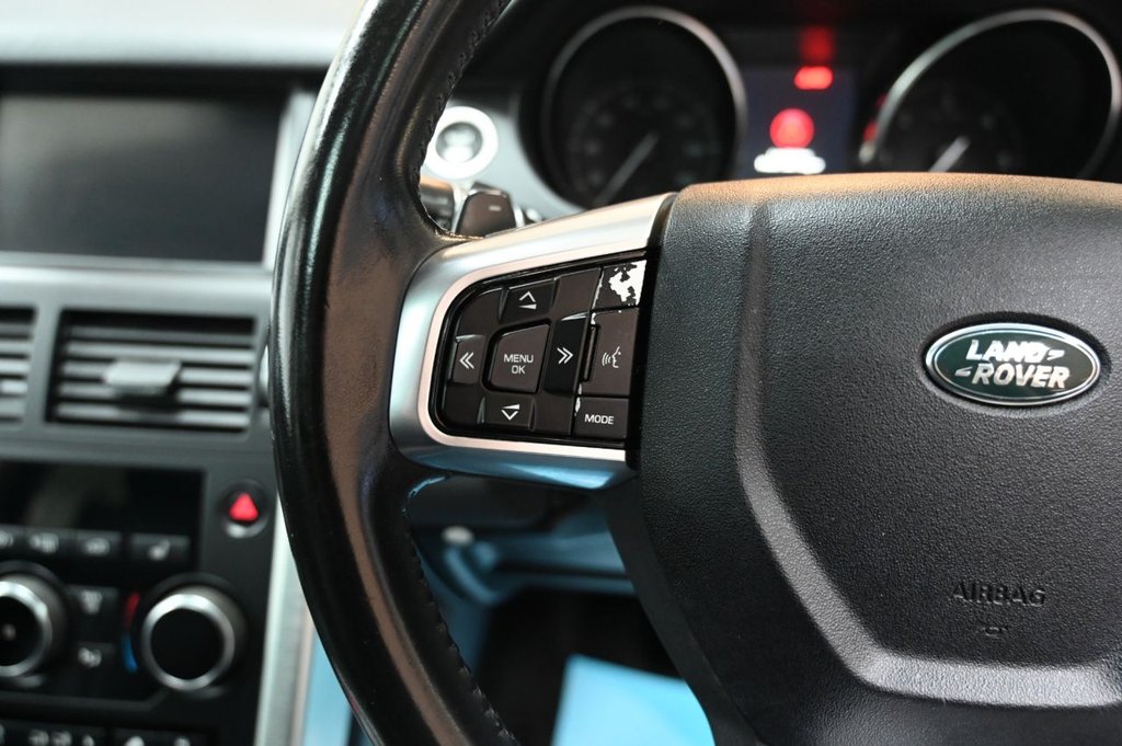 Used Land Rover Discovery Sport 2017 for sale - 77205497: Photo 24