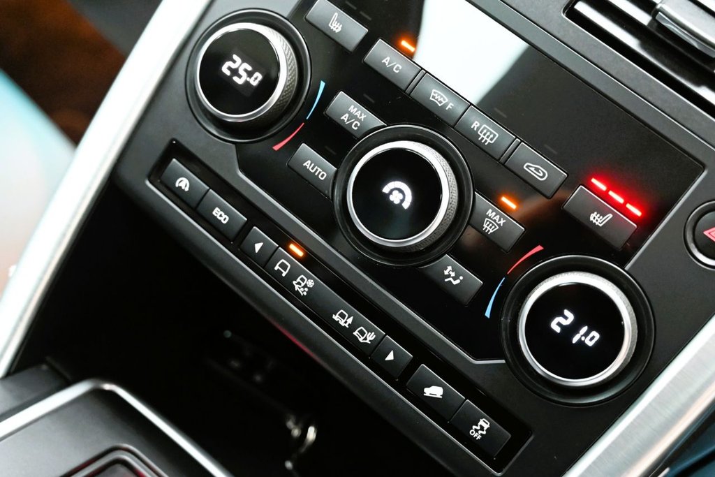 Used Land Rover Discovery Sport 2017 for sale - 77205497: Photo 26