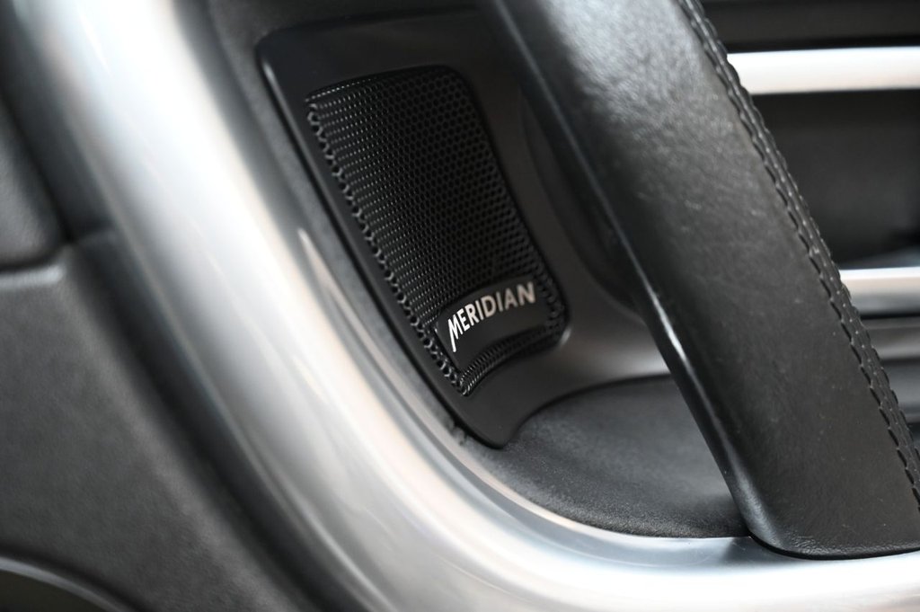 Used Land Rover Discovery Sport 2017 for sale - 77205497: Photo 6