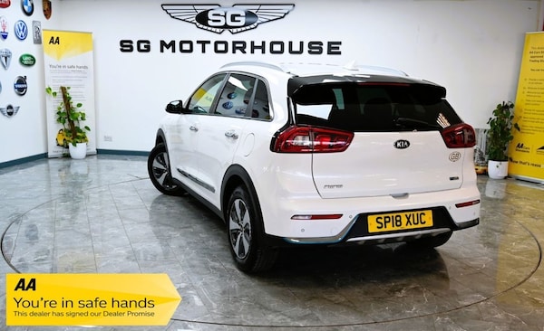 Used Kia Niro 2018 for sale - 76139883: Photo 2