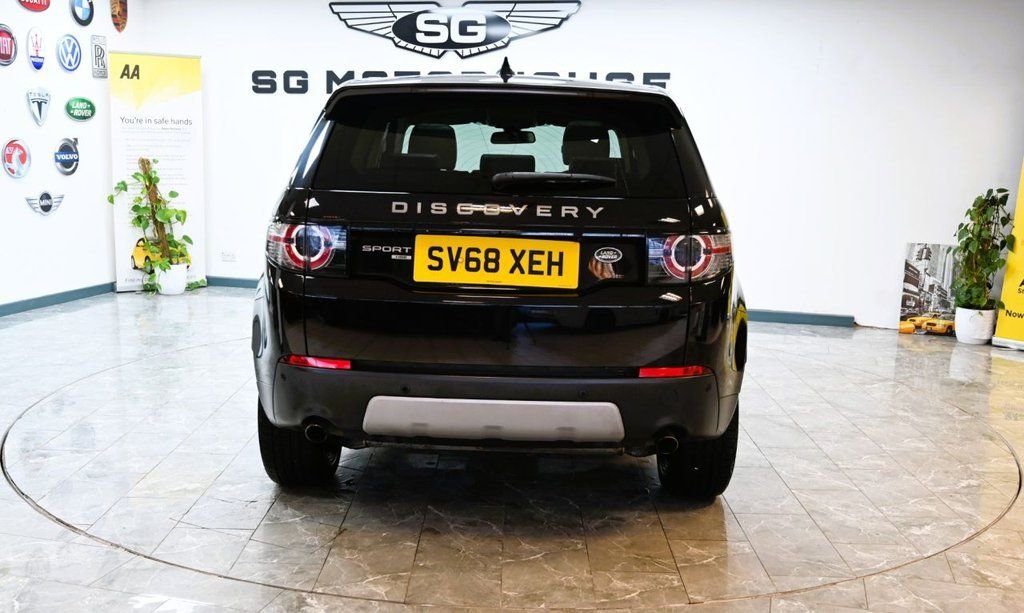 Used Land Rover Discovery Sport 2018 for sale - 77885004: Photo 10