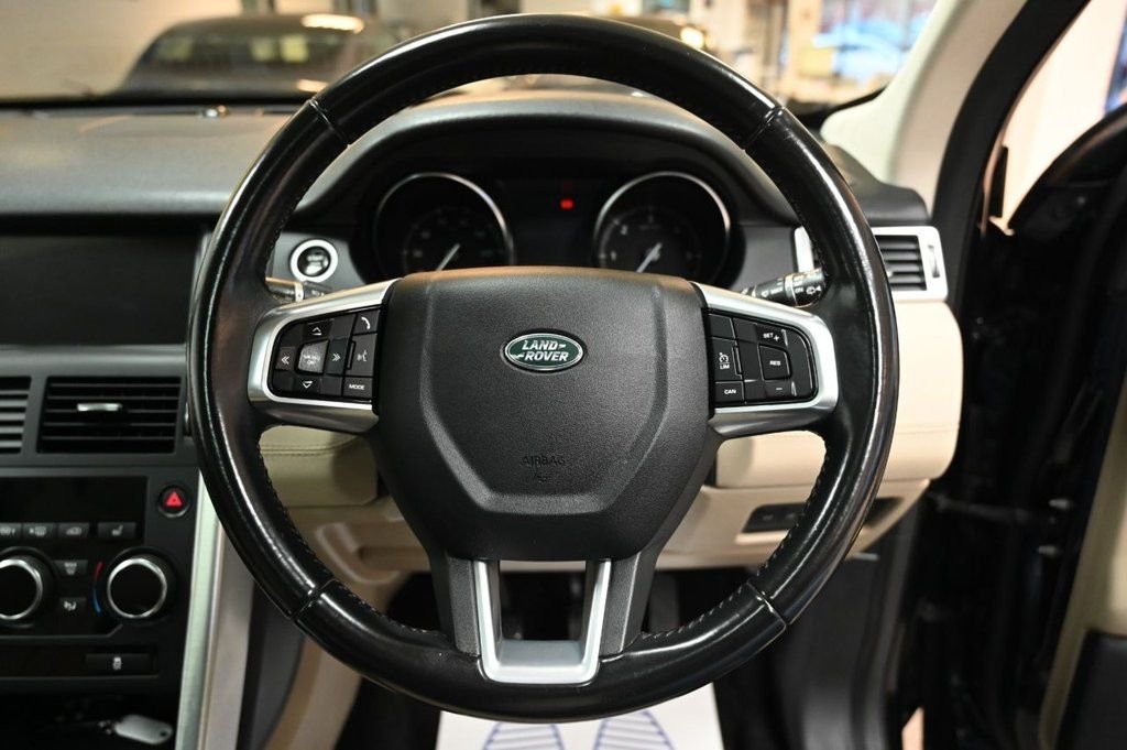 Used Land Rover Discovery Sport 2018 for sale - 77885004: Photo 26