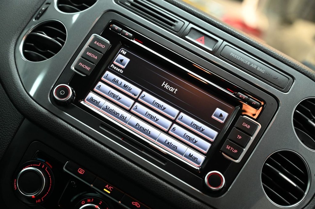 Used Volkswagen Tiguan 2014 for sale - 76855106: Photo 24