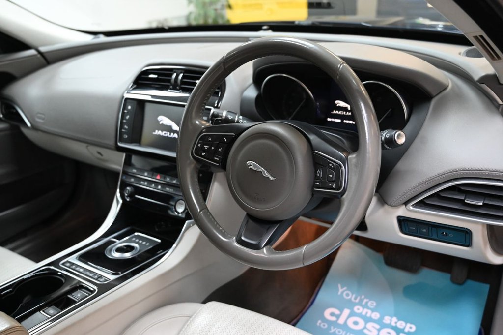 Used Jaguar XE 2015 for sale - 76482021: Photo 17