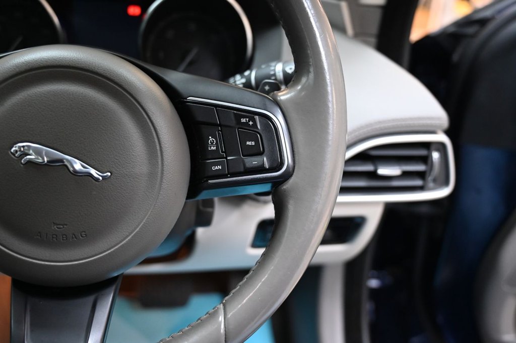 Used Jaguar XE 2015 for sale - 76482021: Photo 20