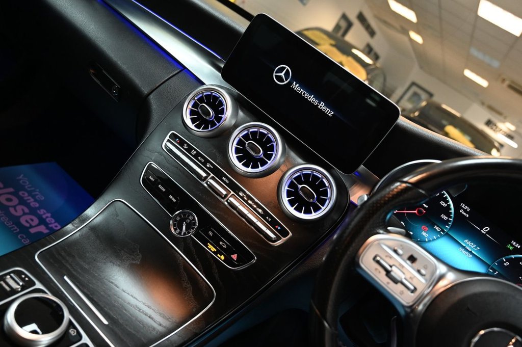 Used Mercedes-Benz C Class 2019 for sale - 77360075: Photo 17