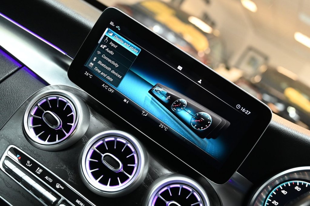 Used Mercedes-Benz C Class 2019 for sale - 77360075: Photo 35