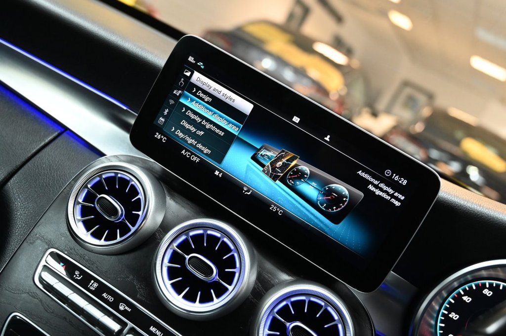 Used Mercedes-Benz C Class 2019 for sale - 77360075: Photo 36