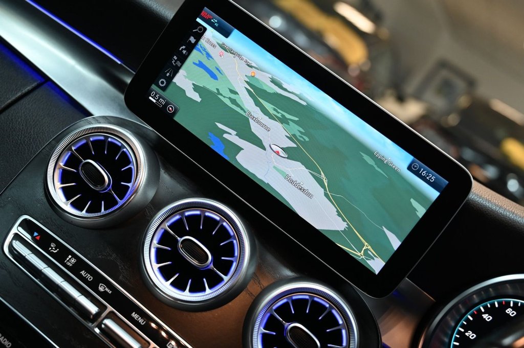 Used Mercedes-Benz C Class 2019 for sale - 77360075: Photo 5