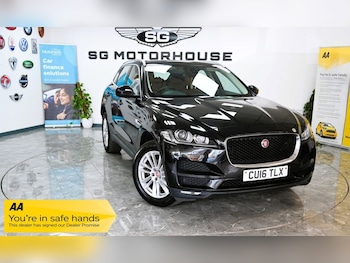 Used Jaguar F-Pace 2016 for sale - 79485746: Photo